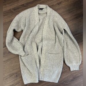 Cozy Guess cardigan